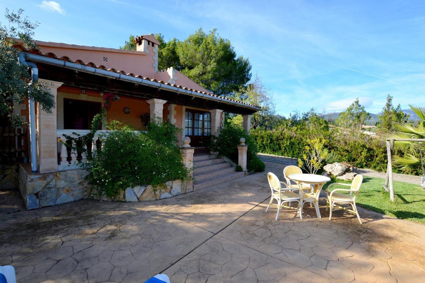 Finca Con Piscina Es Blanquer Pensionat Eksteriør billede