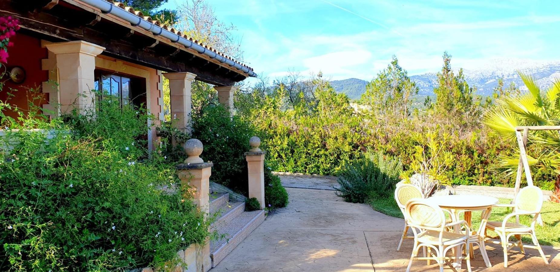 Finca Con Piscina Es Blanquer Pensionat Eksteriør billede