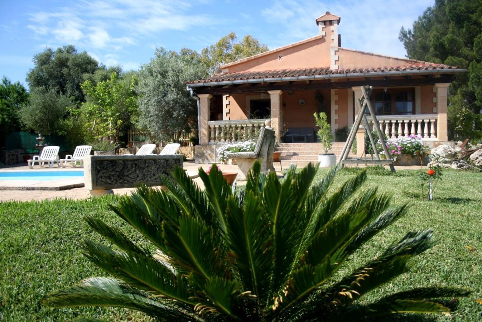 Finca Con Piscina Es Blanquer Pensionat Eksteriør billede